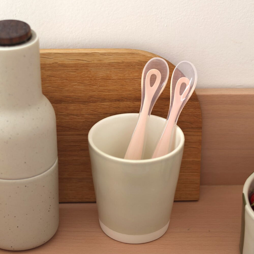 Set von 2 Easy-Grip 1st Stage Silicone Spoons + Lagergehäuse